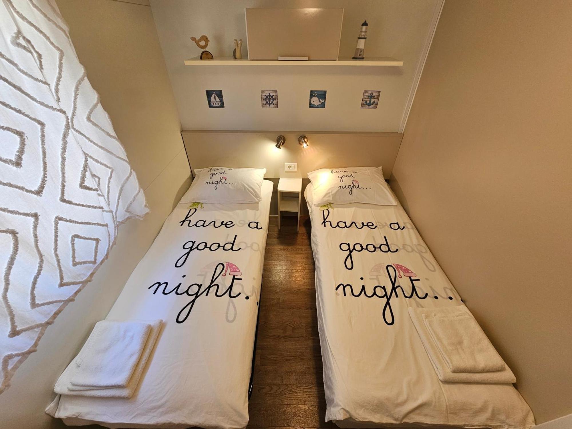 Mobile Home Sea Fairy , Jezera , Murter Tisno Exterior foto